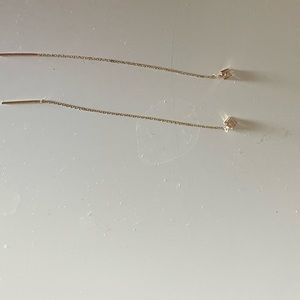 Mejuri Sapphire Threaders